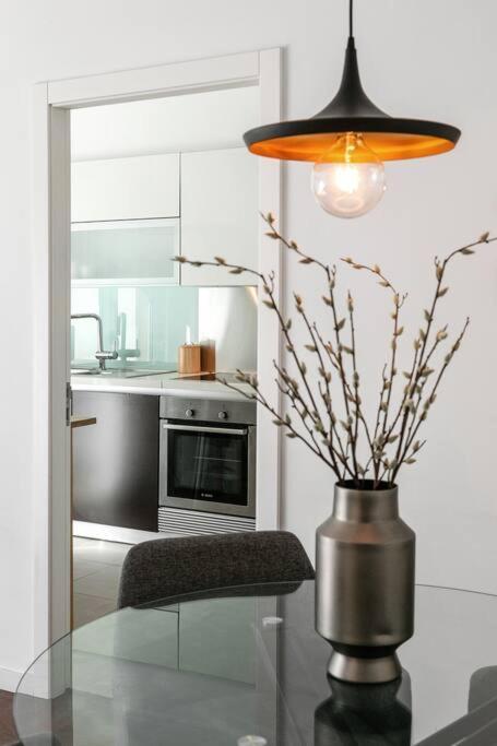 Lisbon Metro Apartment ลิสบอน ภายนอก รูปภาพ