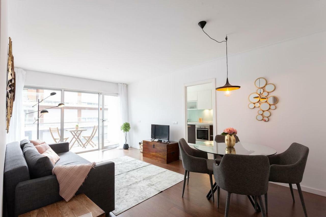 Lisbon Metro Apartment ลิสบอน ภายนอก รูปภาพ